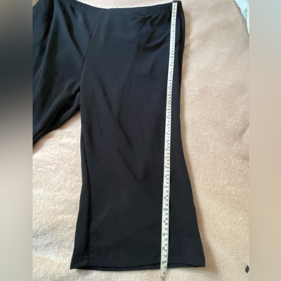 SHEIN EMERY ROSE Plus Solid Capris Pants - Picture 10 of 12